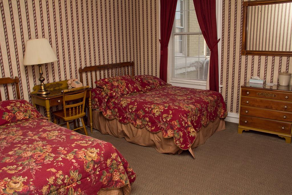 The Yankee Pedlar Inn Torrington Rom bilde
